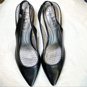 Life Stride Black Shena Slingback Patent Pumps